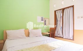 OYO Life 3003 Wisma Handayani Syariah